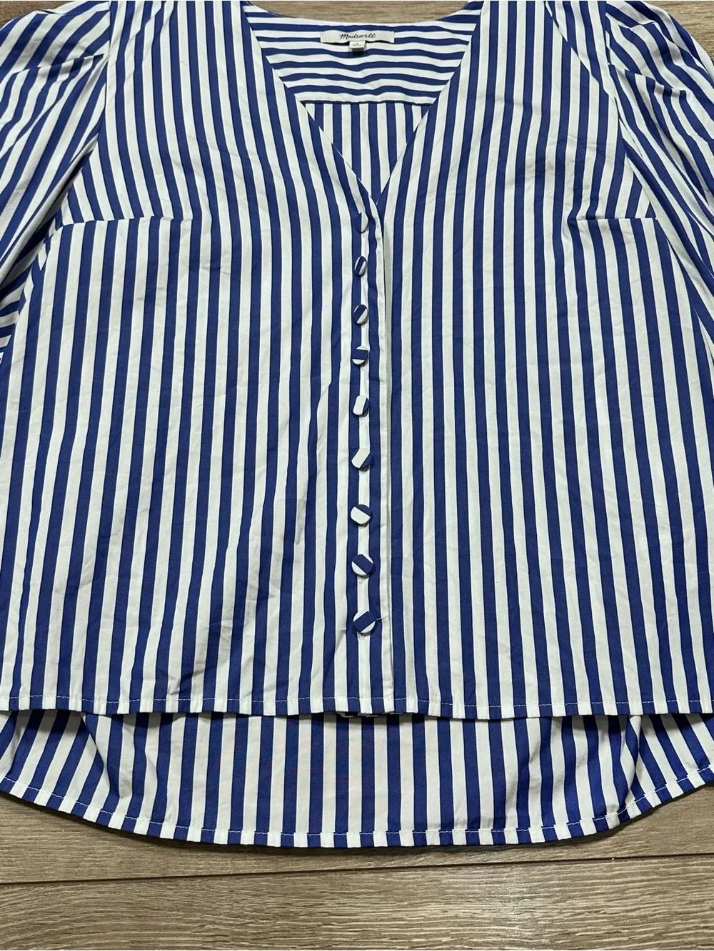 Madewell Stacked Button V-Neck Long Sleeve Top Poplin French Blue